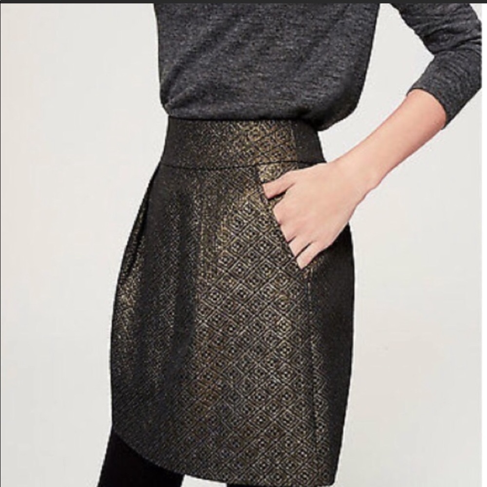 NWT LOFT Jacquard Gold & Black Shimmer Mini Skirt (size 4)